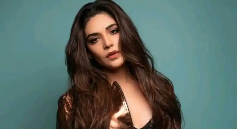 Know Your Celebrity: Anjum Fakih