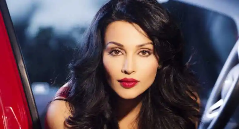 Know Your Celebrity: Flora Saini