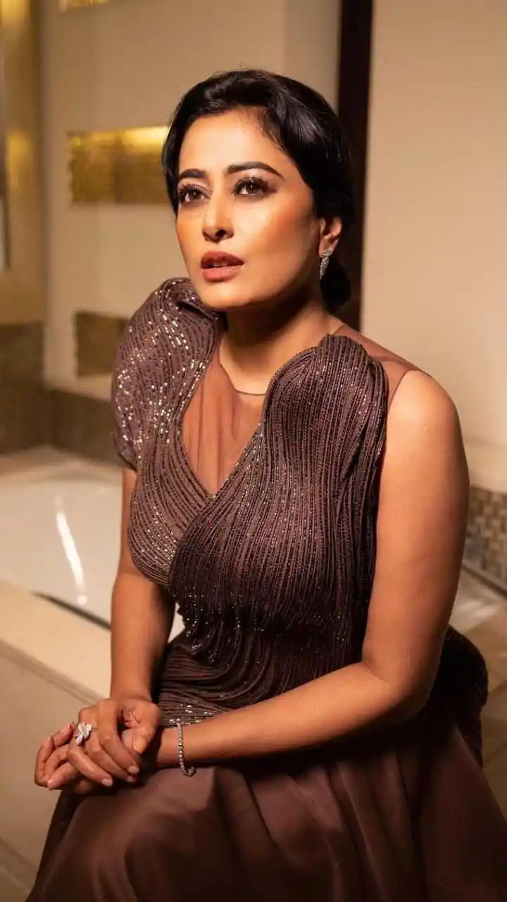 Nidhi-Subbaiah-Image.tring.jpg