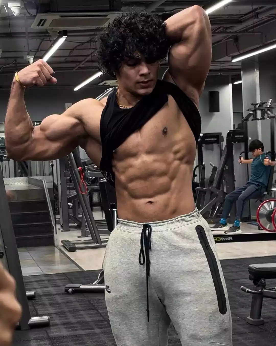 Mumbai fitness influencer Mihir Pawaskar