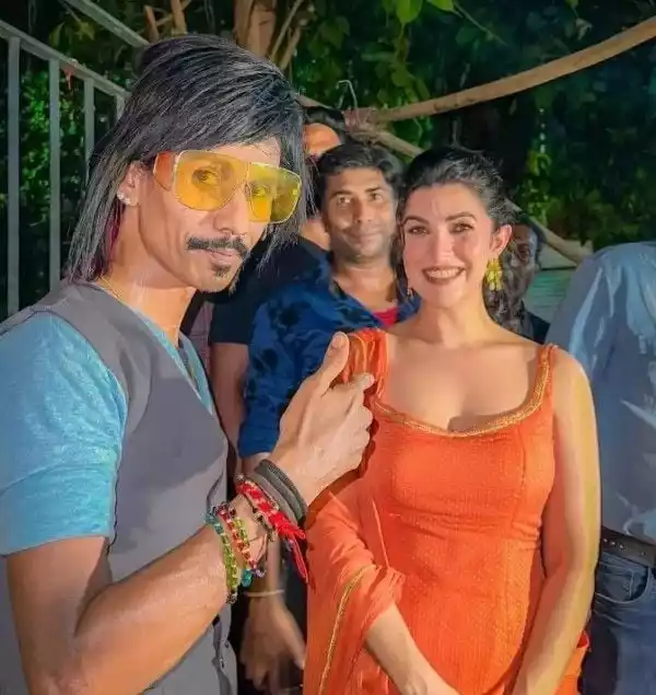 Dolly-Chaiwala-with-Nimrat-Kaur Dolly-Chaiwala-with-Nimrat-Kaur