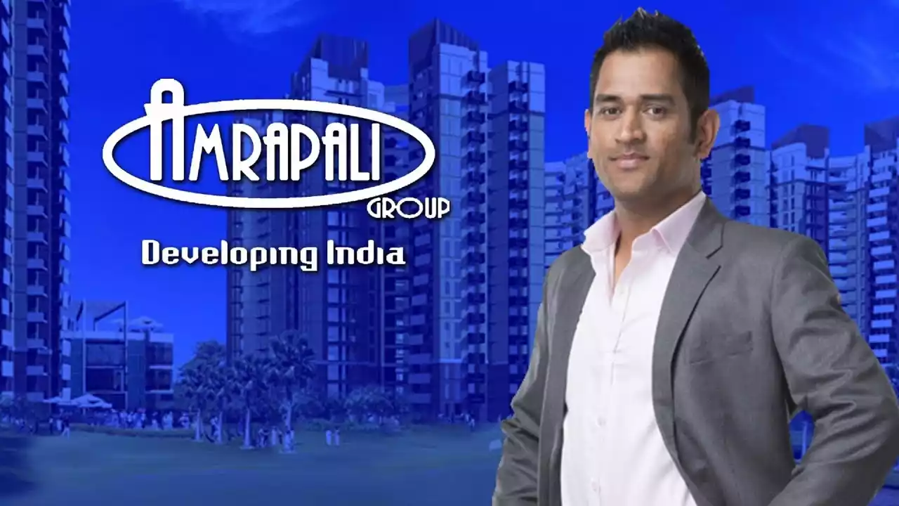 MS Dhoni and Amrapali.jpg