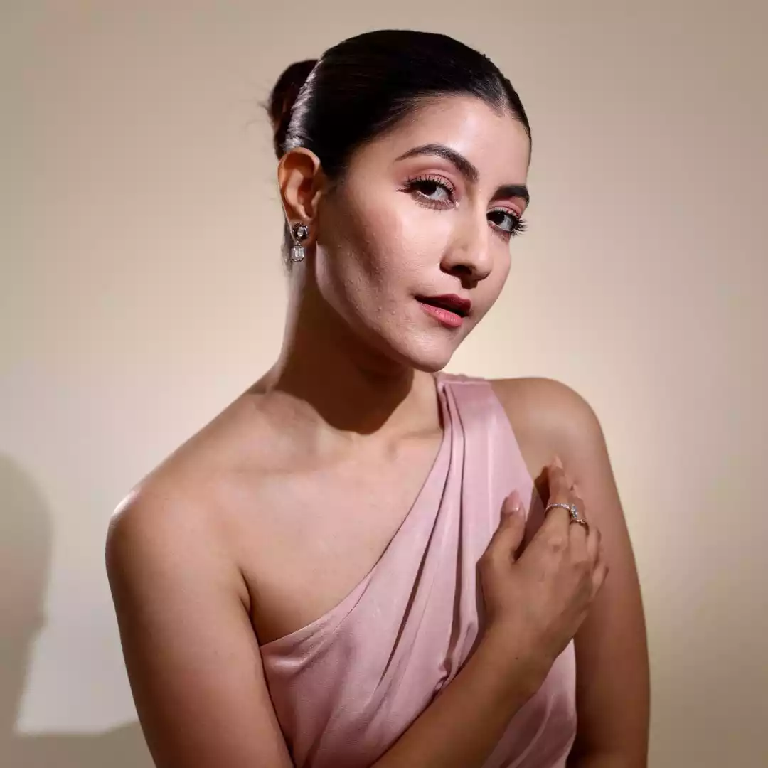 Beauty Influencer Gunja Tiwari Beauty Influencer Gunja Tiwari