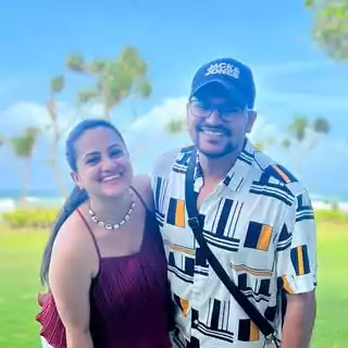 Couple Travel Influencers Revathi & Vinit Couple Travel Influencers Revathi & Vinit