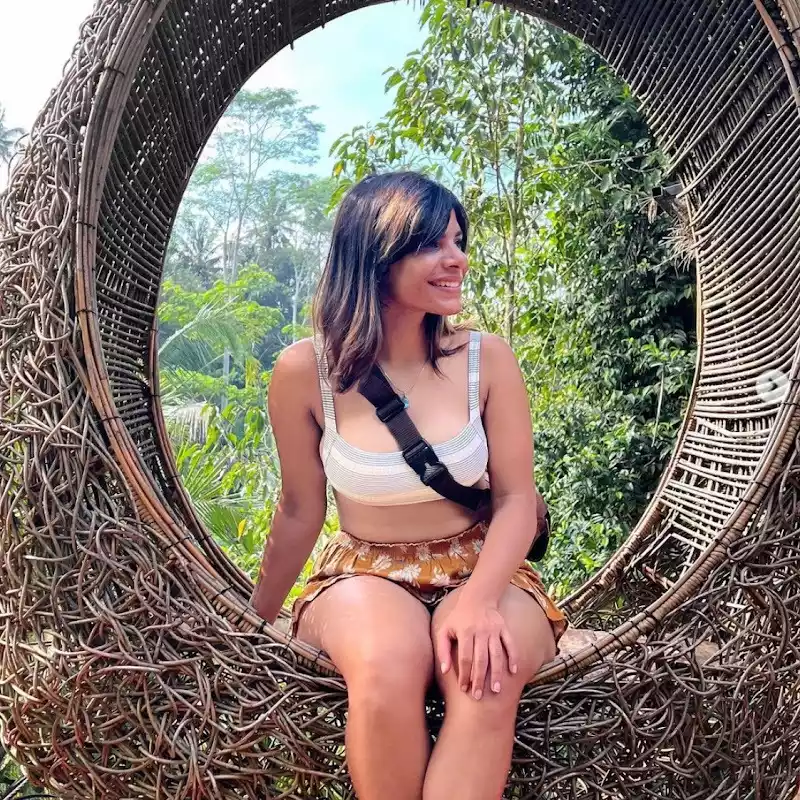 Female Youtube Vlogger Radhika Nomllers Female Youtube Vlogger Radhika Nomllers