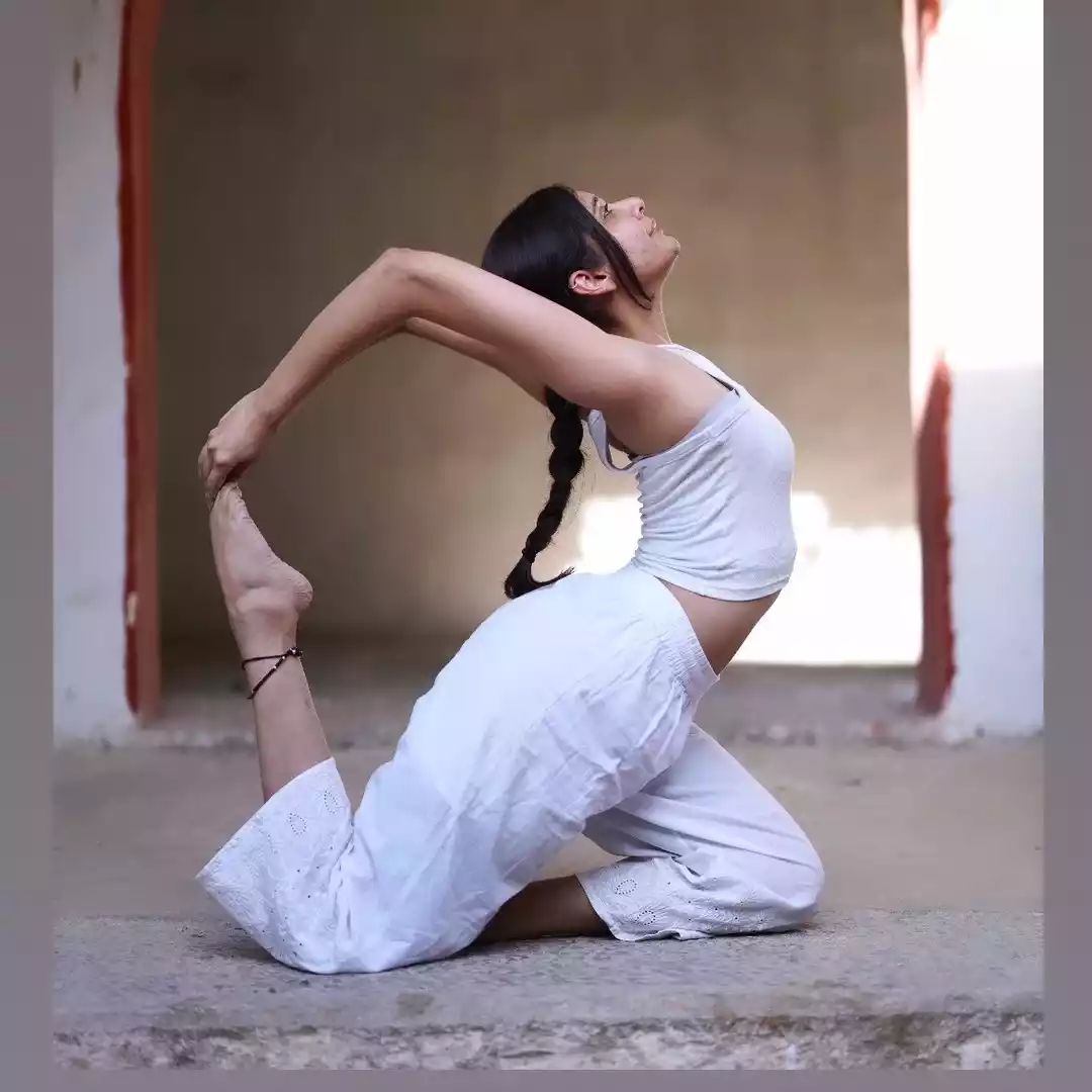 Yoga Influencer Khushi Bajwa