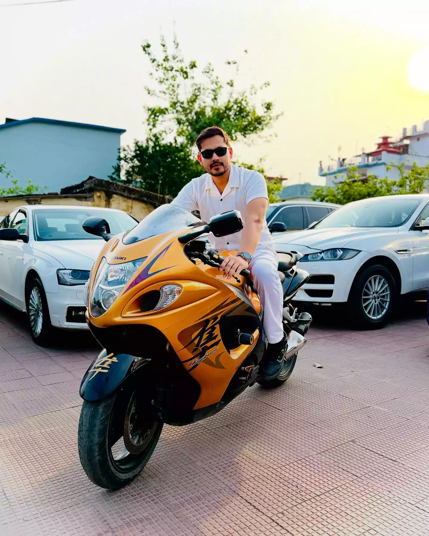 Automobile Influencer Nitin Choudhary 