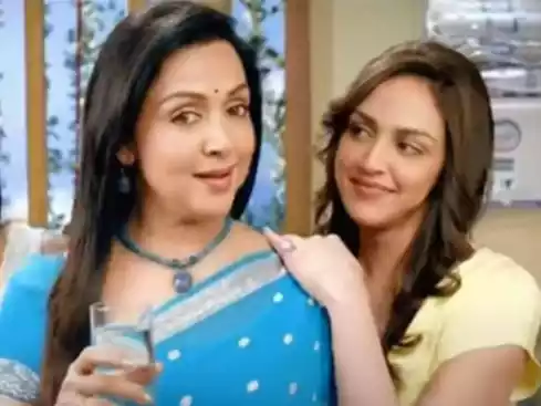 Hema Malini Promoting Kent Ro Alongside Daughter
