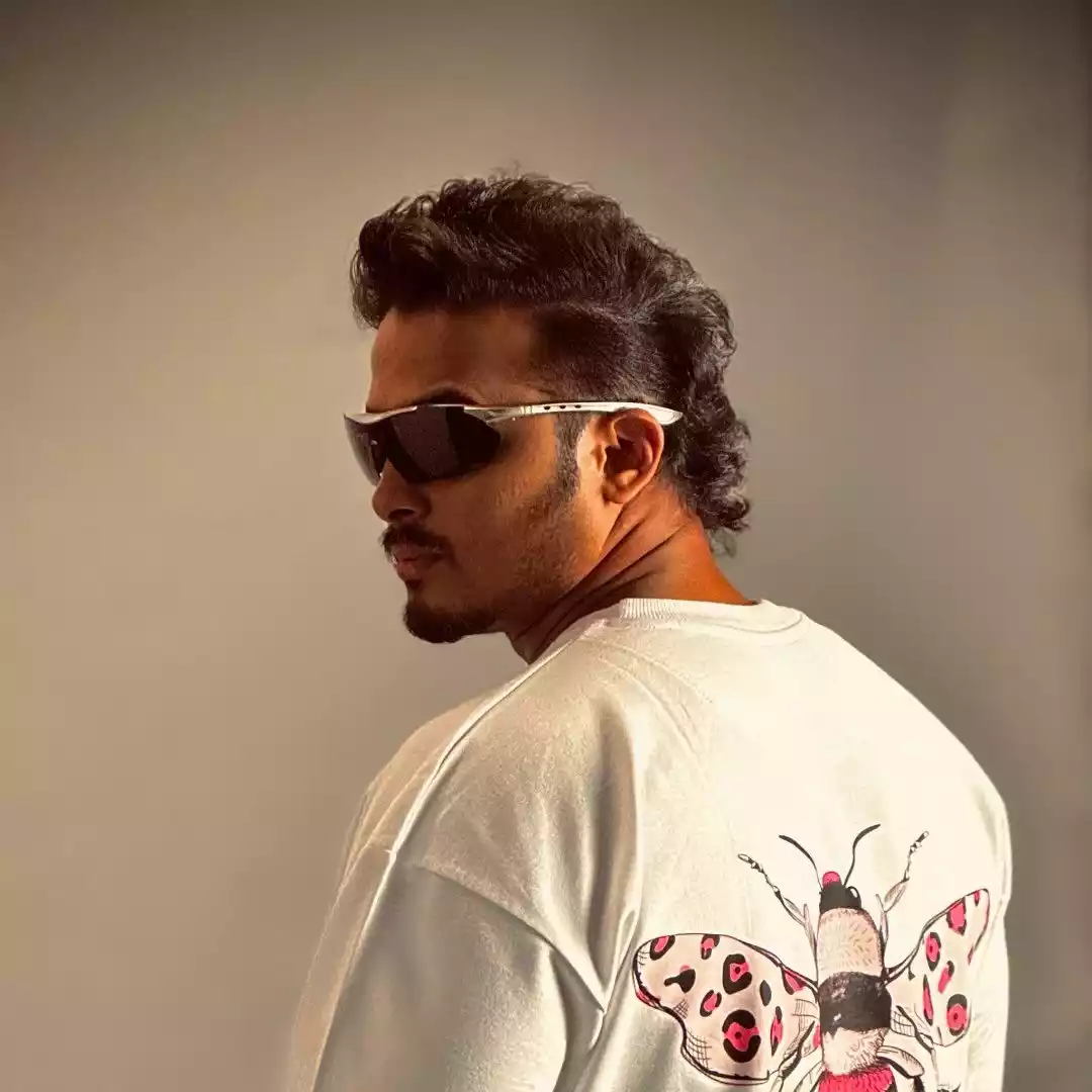 Neel Salekar   Neel Salekar