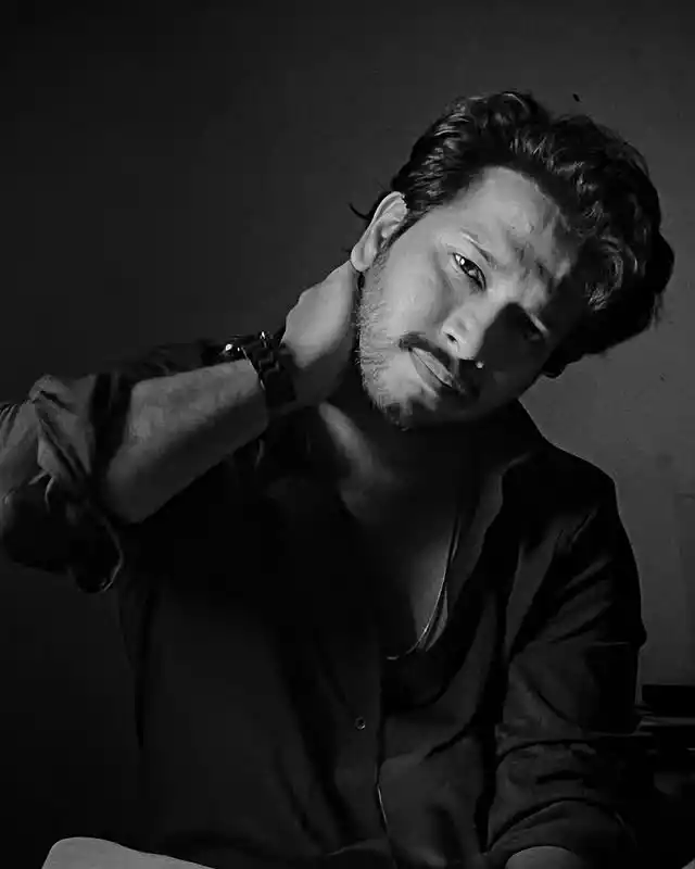 Niranjan Nigadikar Niranjan Nigadikar