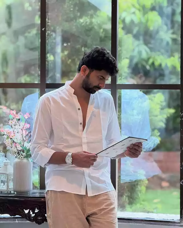 Shrutik Kolambekar Shrutik Kolambekar