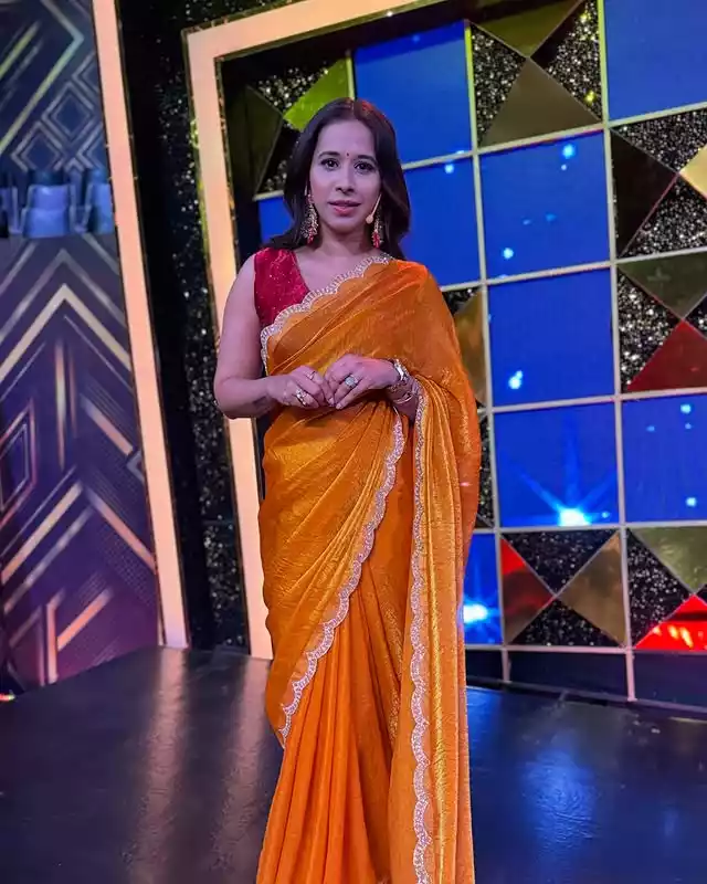 Shreya Bugde Shreya Bugde