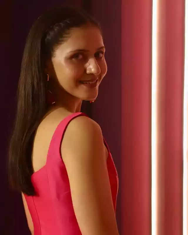 dr-jushya-bhatia-sarin