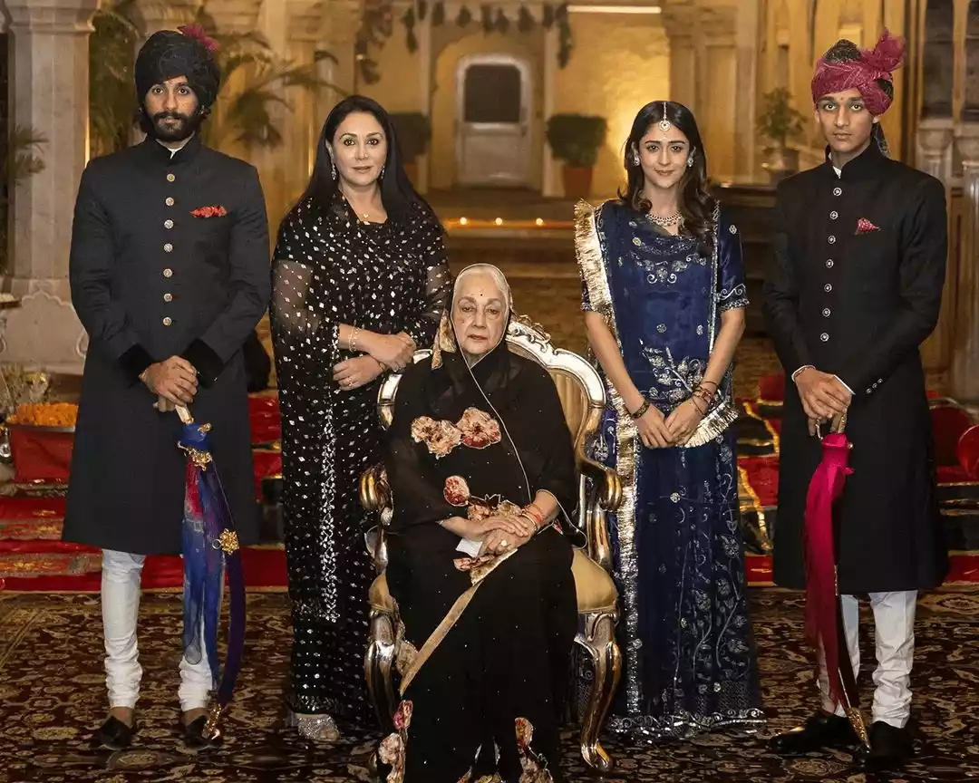 Royal-family-of-jaipur Royal-family-of-jaipur