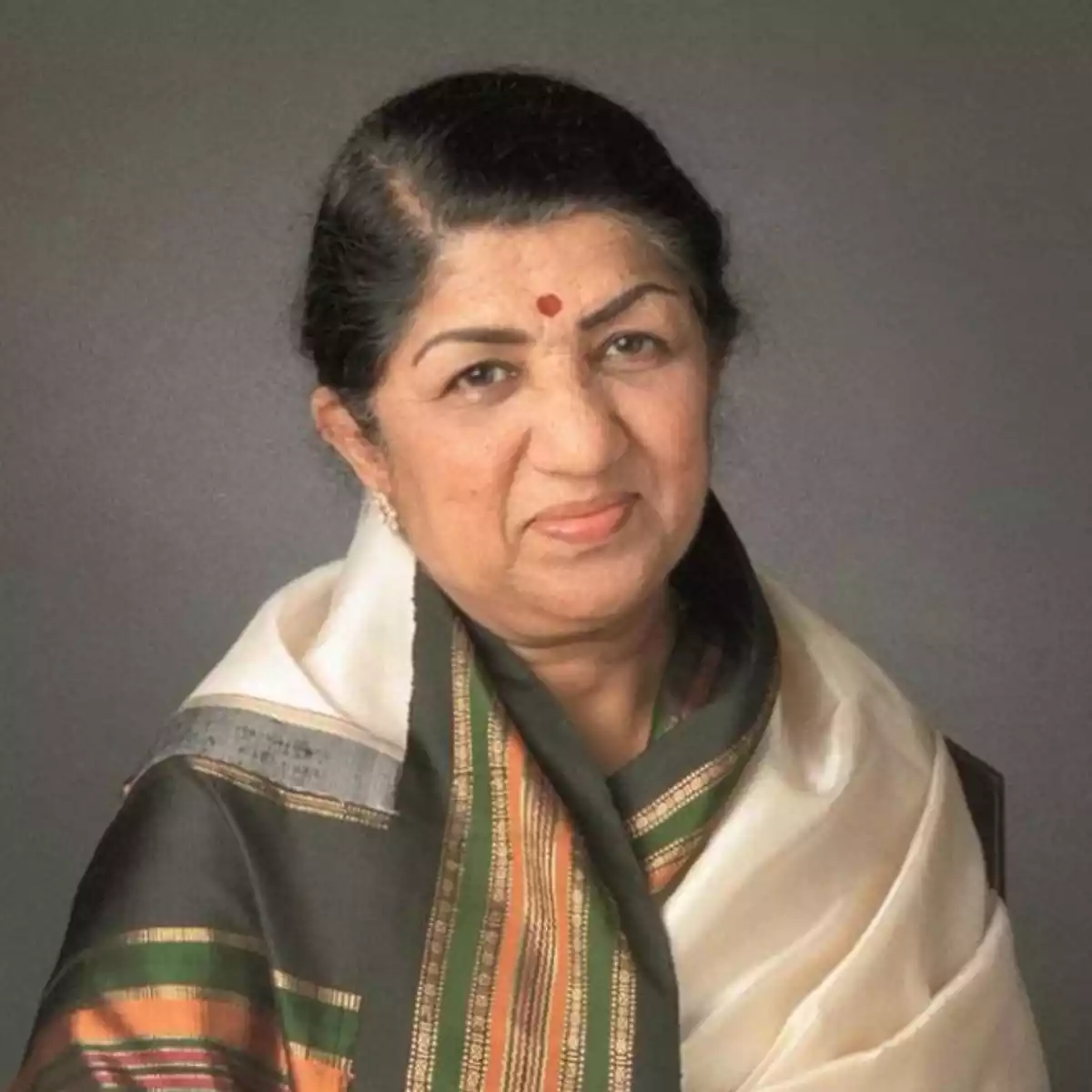 lata-mangeshkar