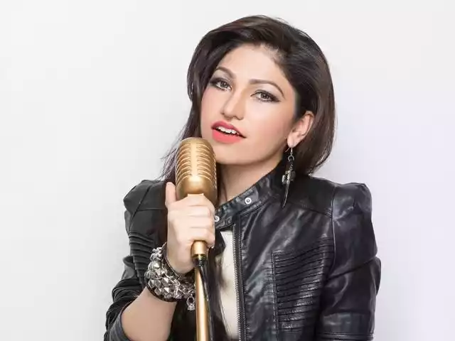 Tulsi Kumar Tulsi Kumar