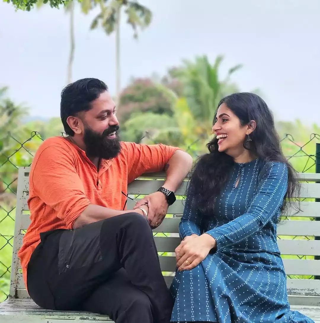 Vignesh & Aswathy&nbsp;