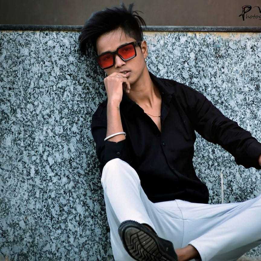 Rishab Khan Influencer Age Biography Birthday Girlfriend