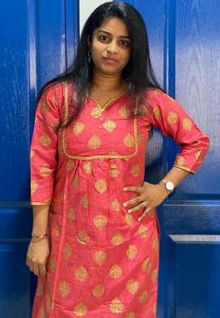 Mithra Kasthurirangan, Influencer | Fashion Travel Couple