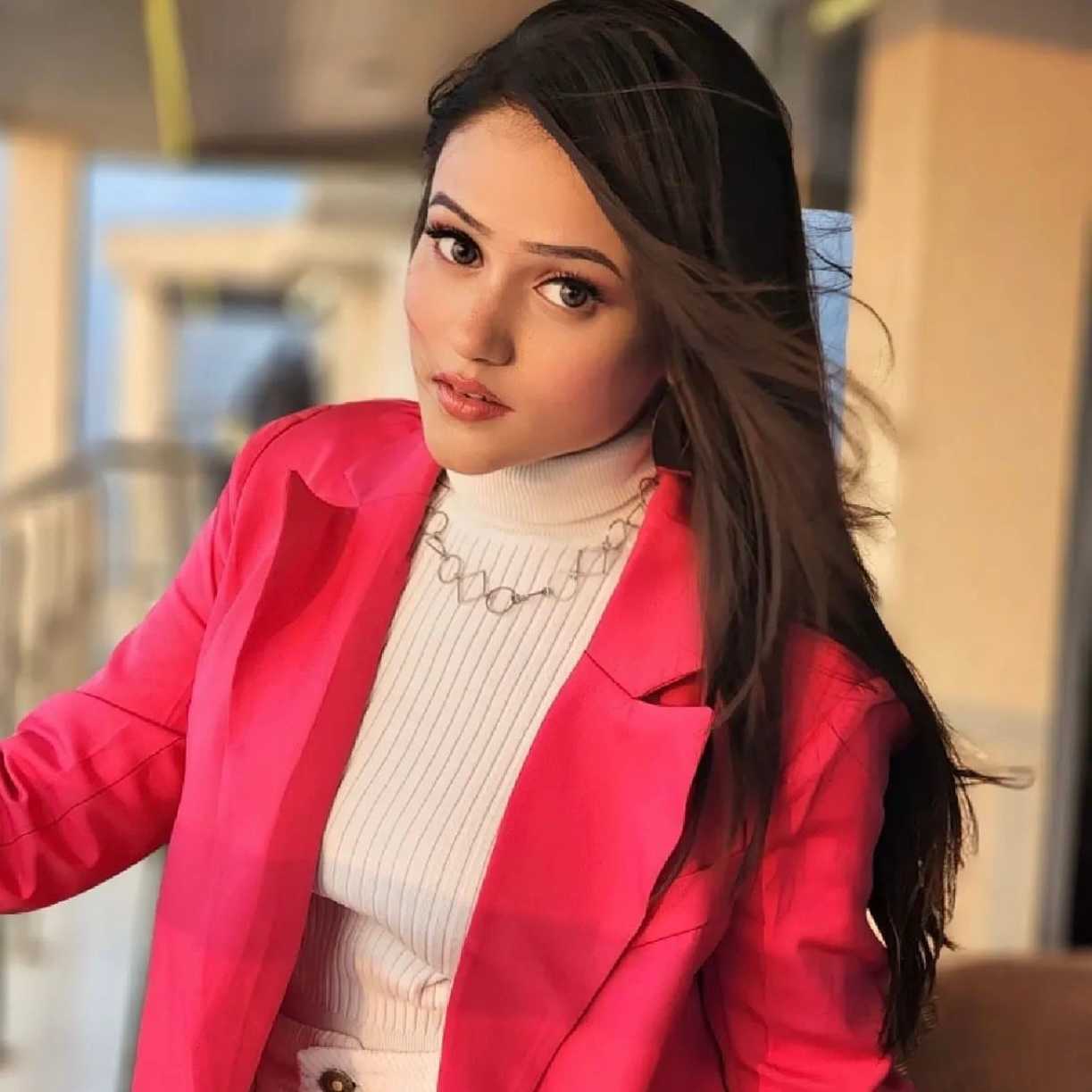 Tanu Srivastava Music | Age Birthday Biography