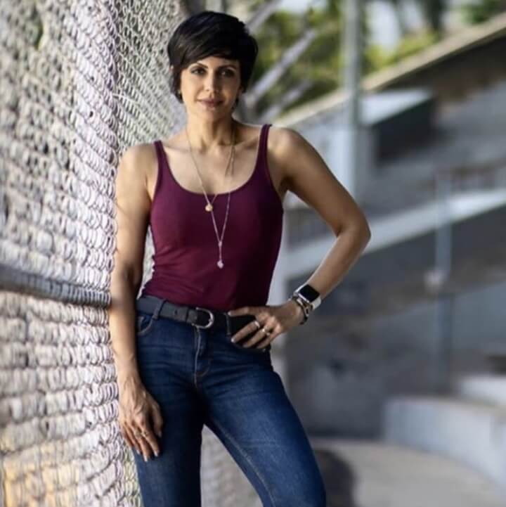 Actress Mandira Bedi Tring Celebrity Shoutouts